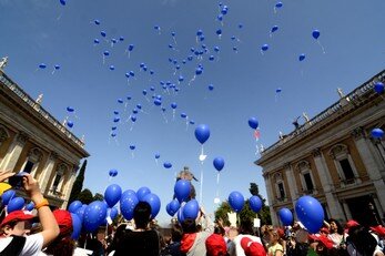 palloncini-festa-europa-d0.jpg